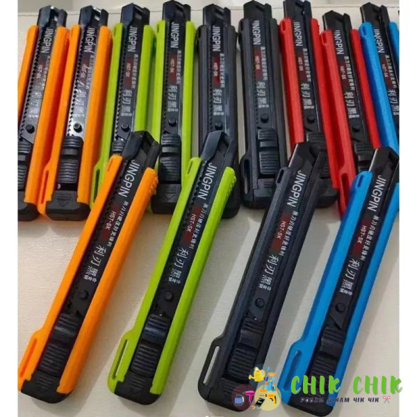 Канцелярський ніж Utility knife