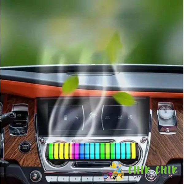 Музичний автомобільний RGB-дифузор як ритм F1