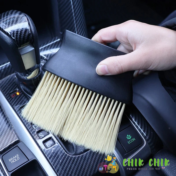 Щіточка для прибирання в авто 12 * 12 см